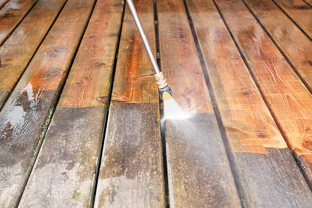 Best Pool Deck Cleaning  in Katonah, NY